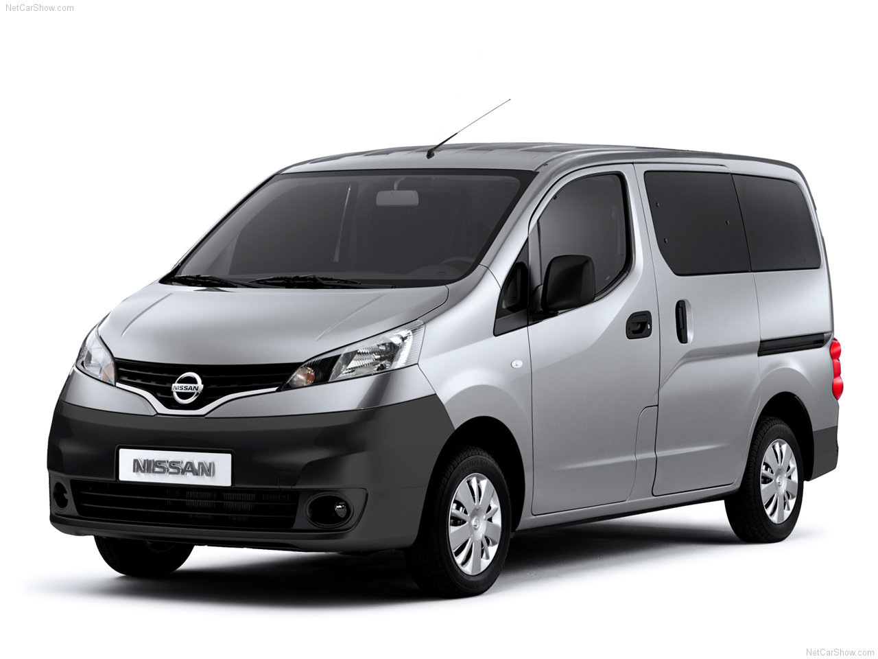 Автоковрики Nissan NV200 (2009-…)