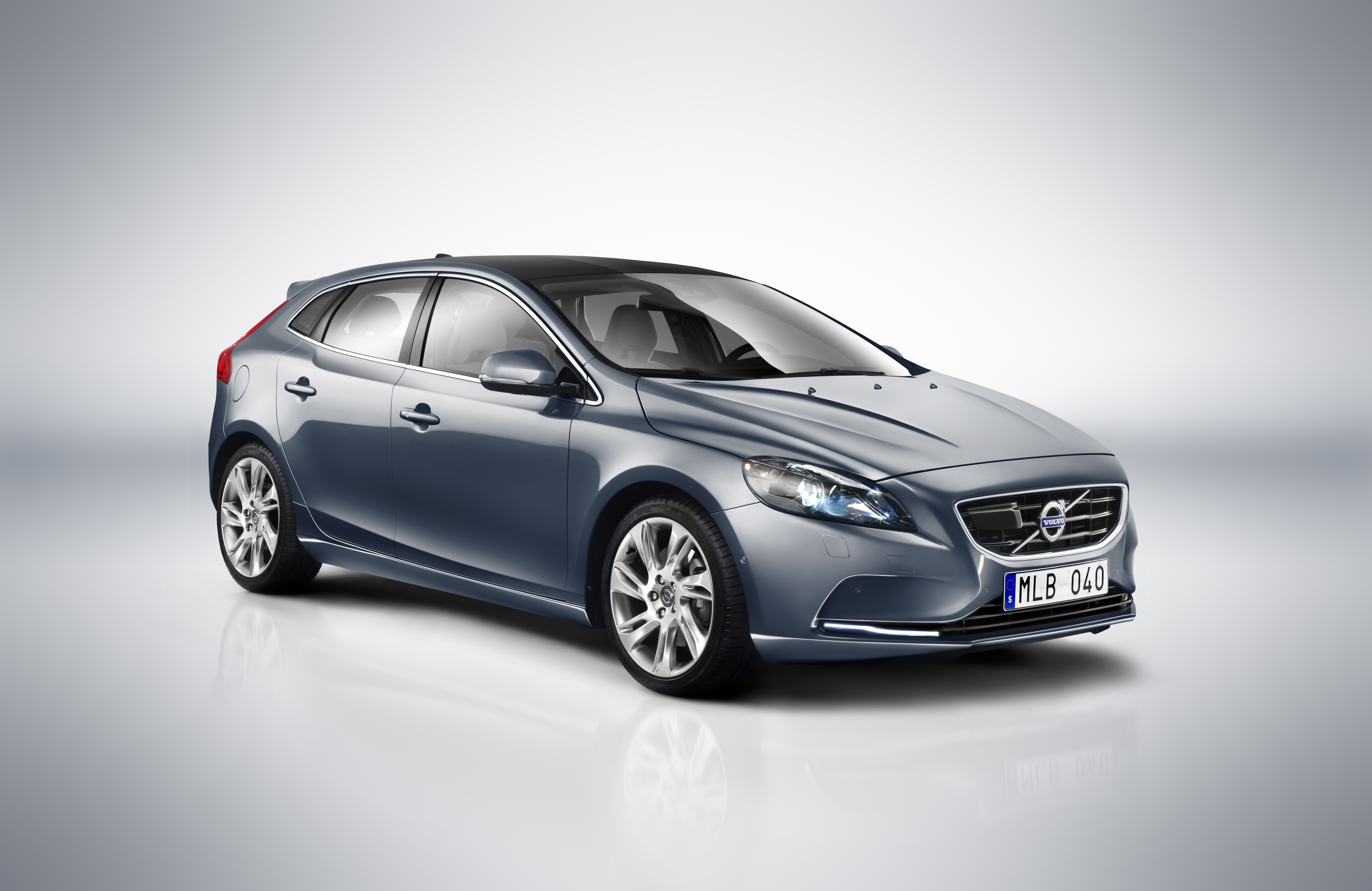 Автоковрики Volvo V40 (Cross Country) (2012-2016)