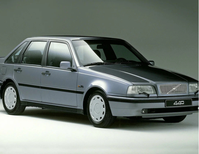 Автоковрики Volvo 440 (1988-1996)